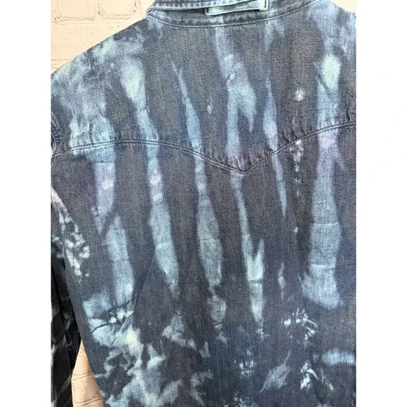 Levis Reworked Custom Tie Dye Denim Western Snap Shirt Bleach Wash XL Festival - Picture 8 of 12